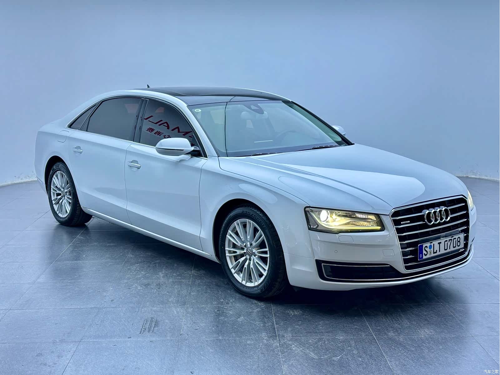 Audi A8L, 2015 3