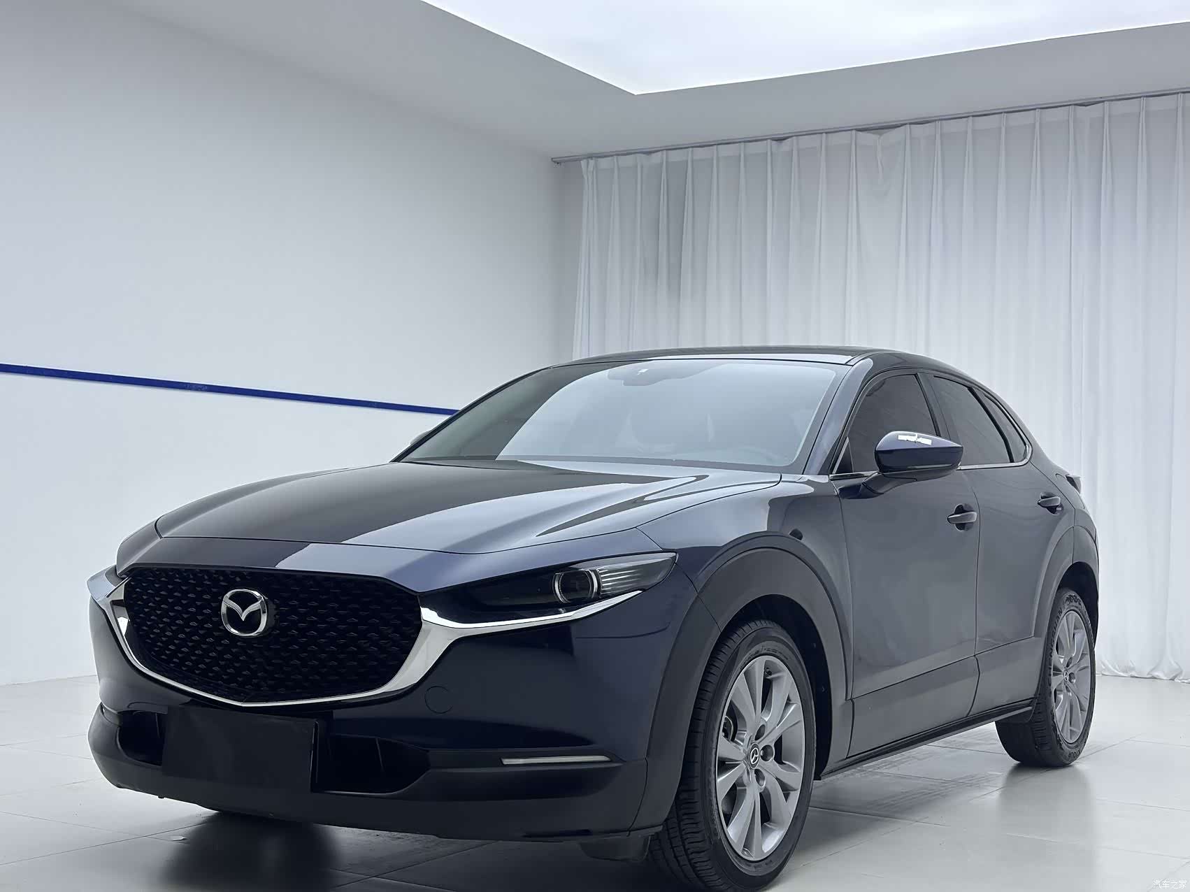 Mazda CX-30, 2022 1