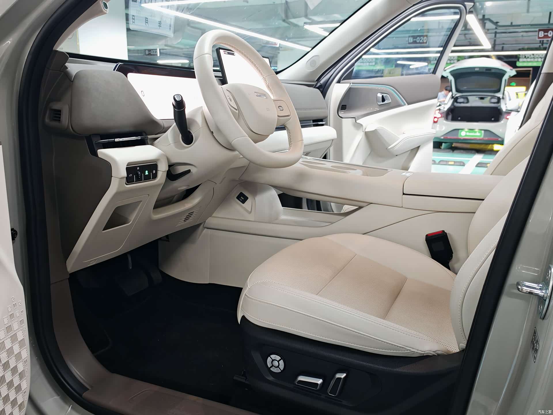 Haval Hi4, 2025 13
