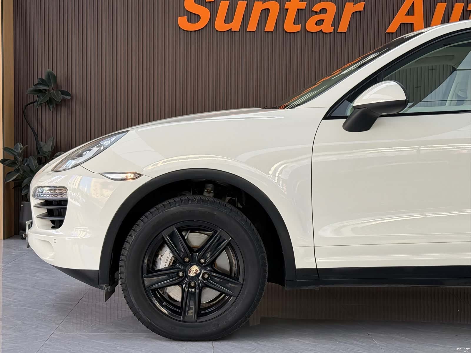 Porsche Cayenne, 2011 9