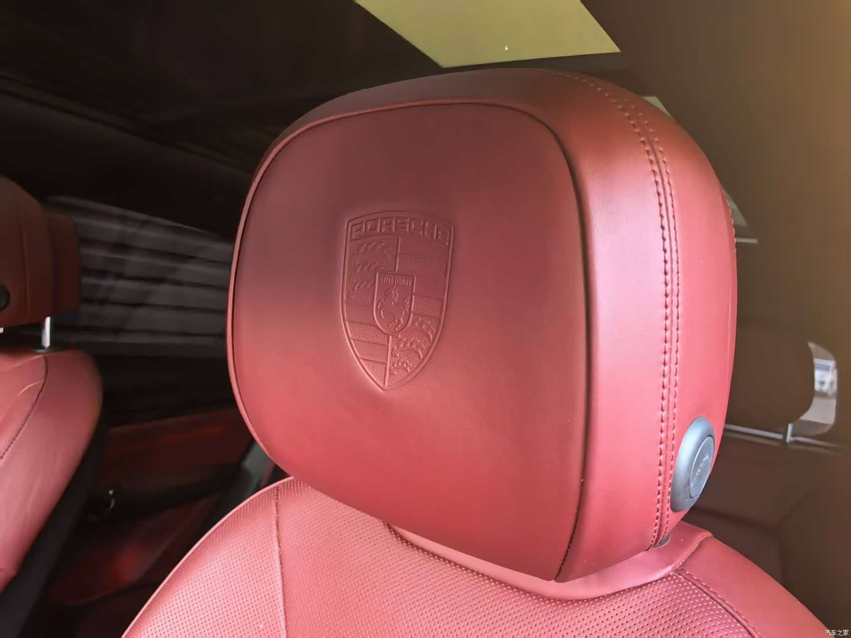 Porsche Cayenne, 2022 11