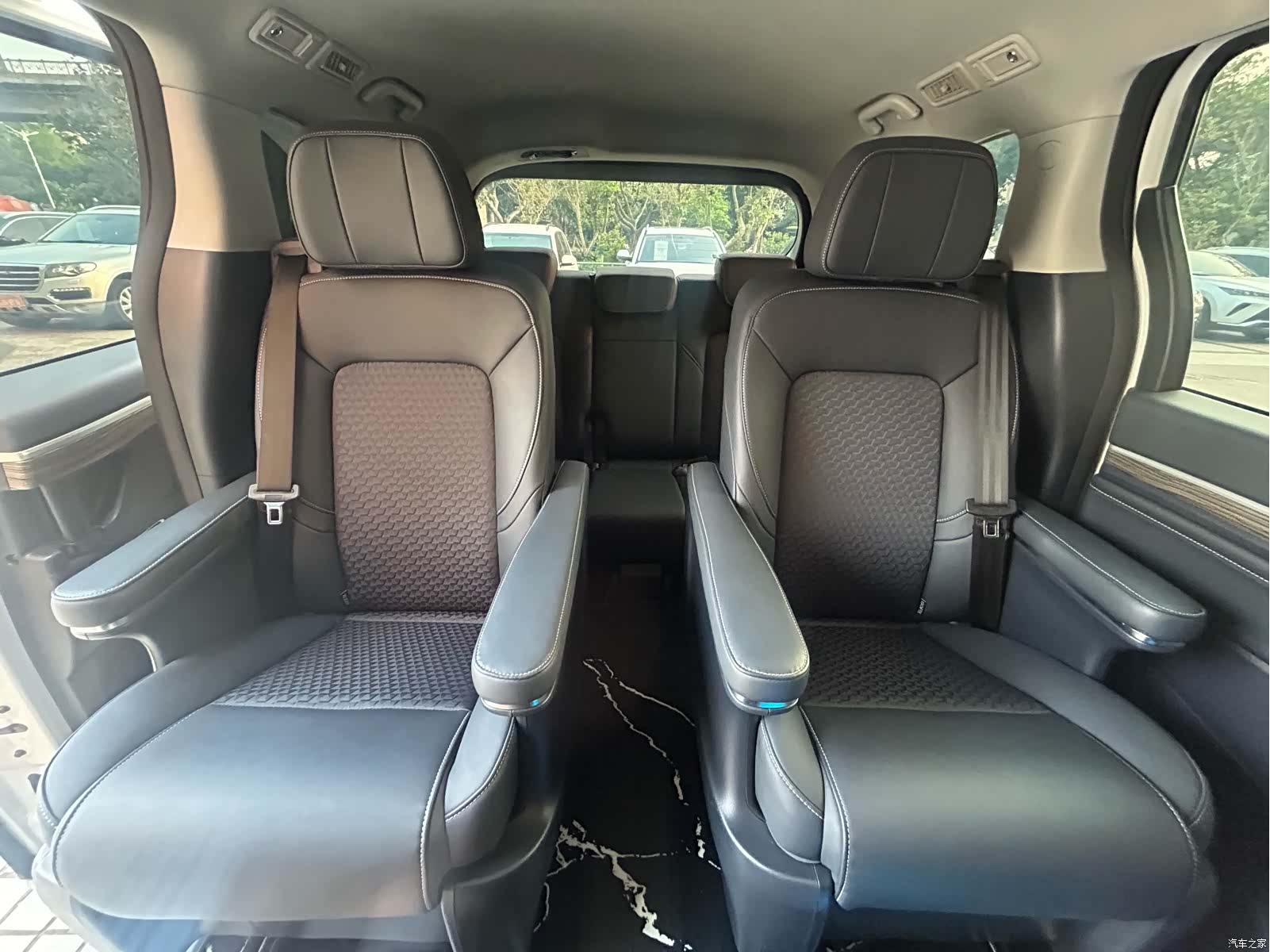 Trumpchi M8, 2023 34