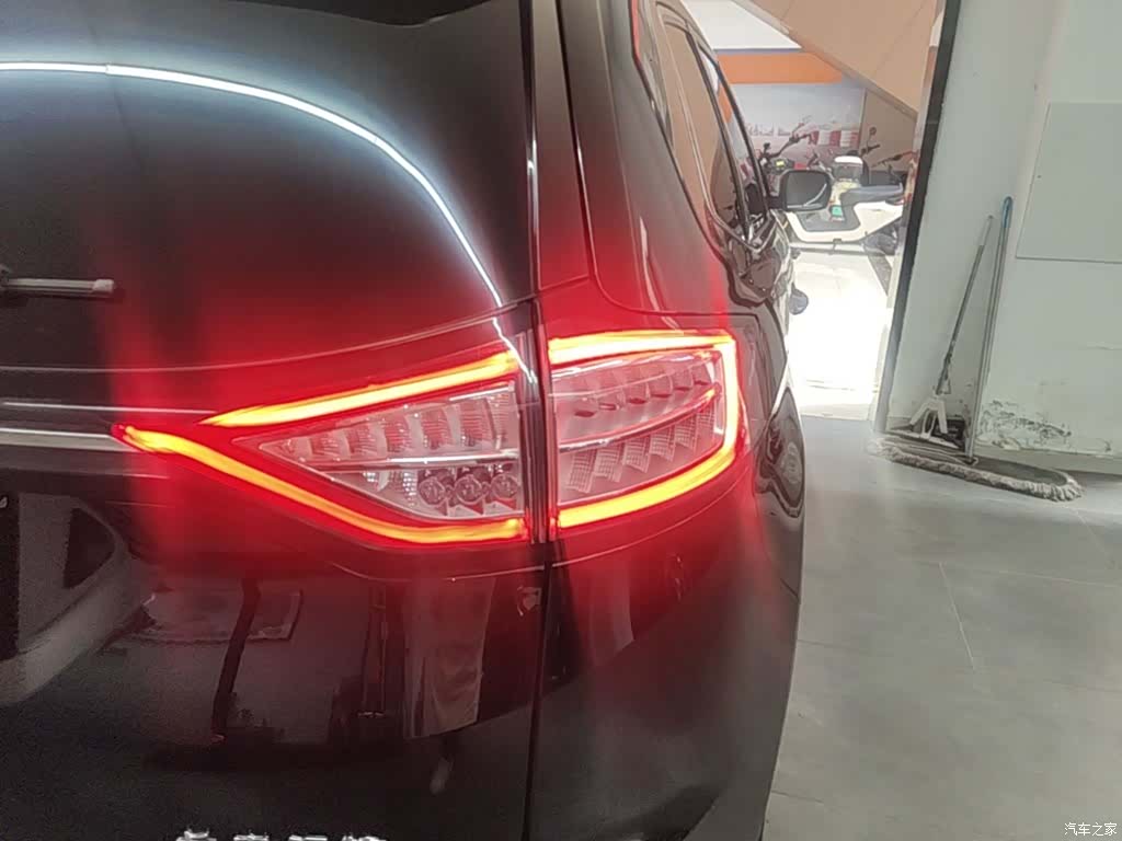 Ford Edge, 2019 8