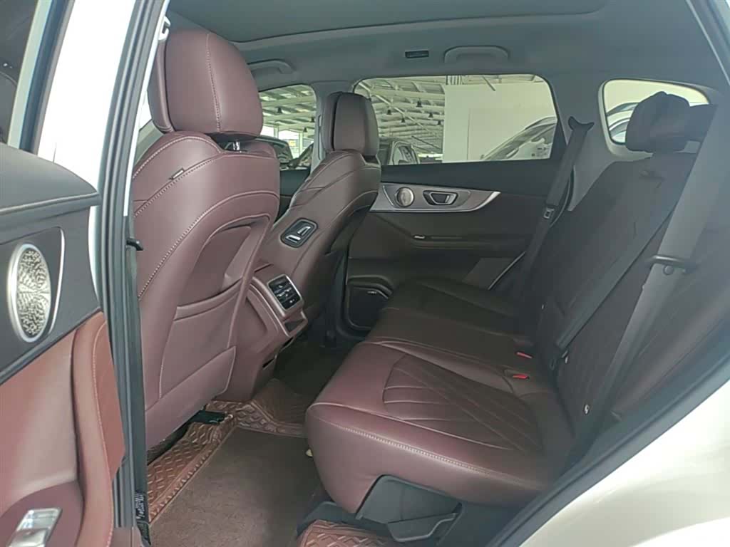 Chery Tiggo 8, 2024 16
