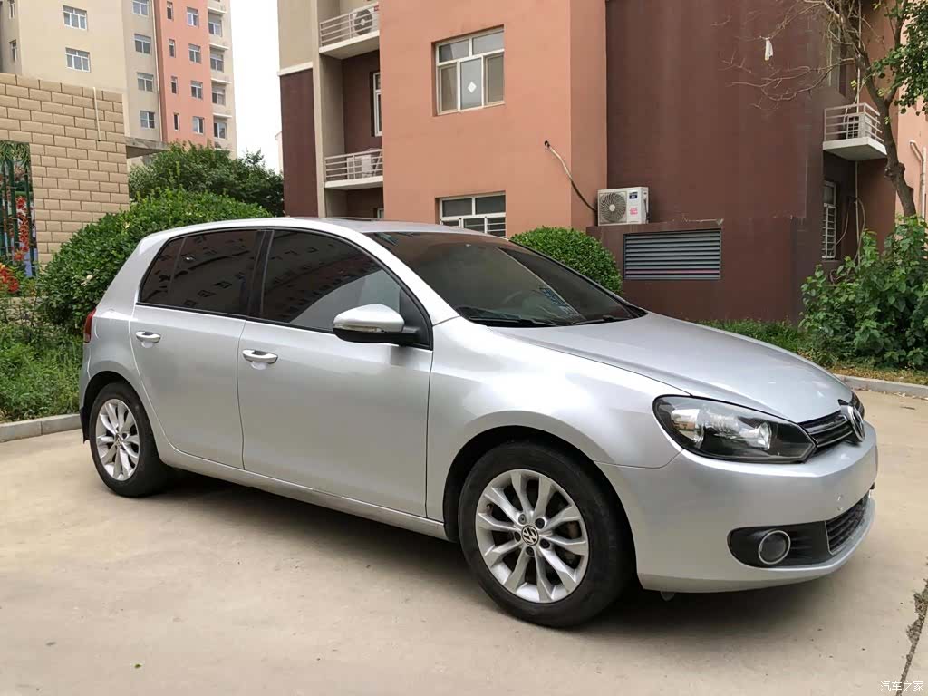 Volkswagen Golf, 2011 3