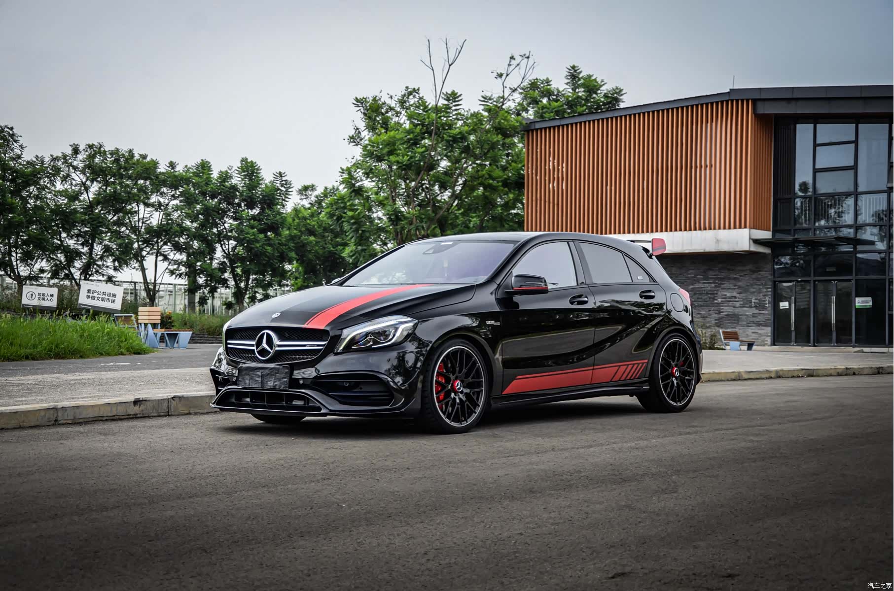 Mercedes-Benz A-Class, 2018 1