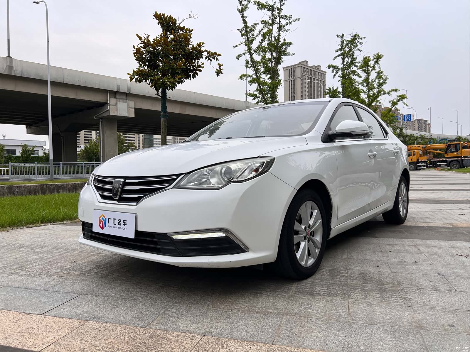 Roewe 360, 2016 1