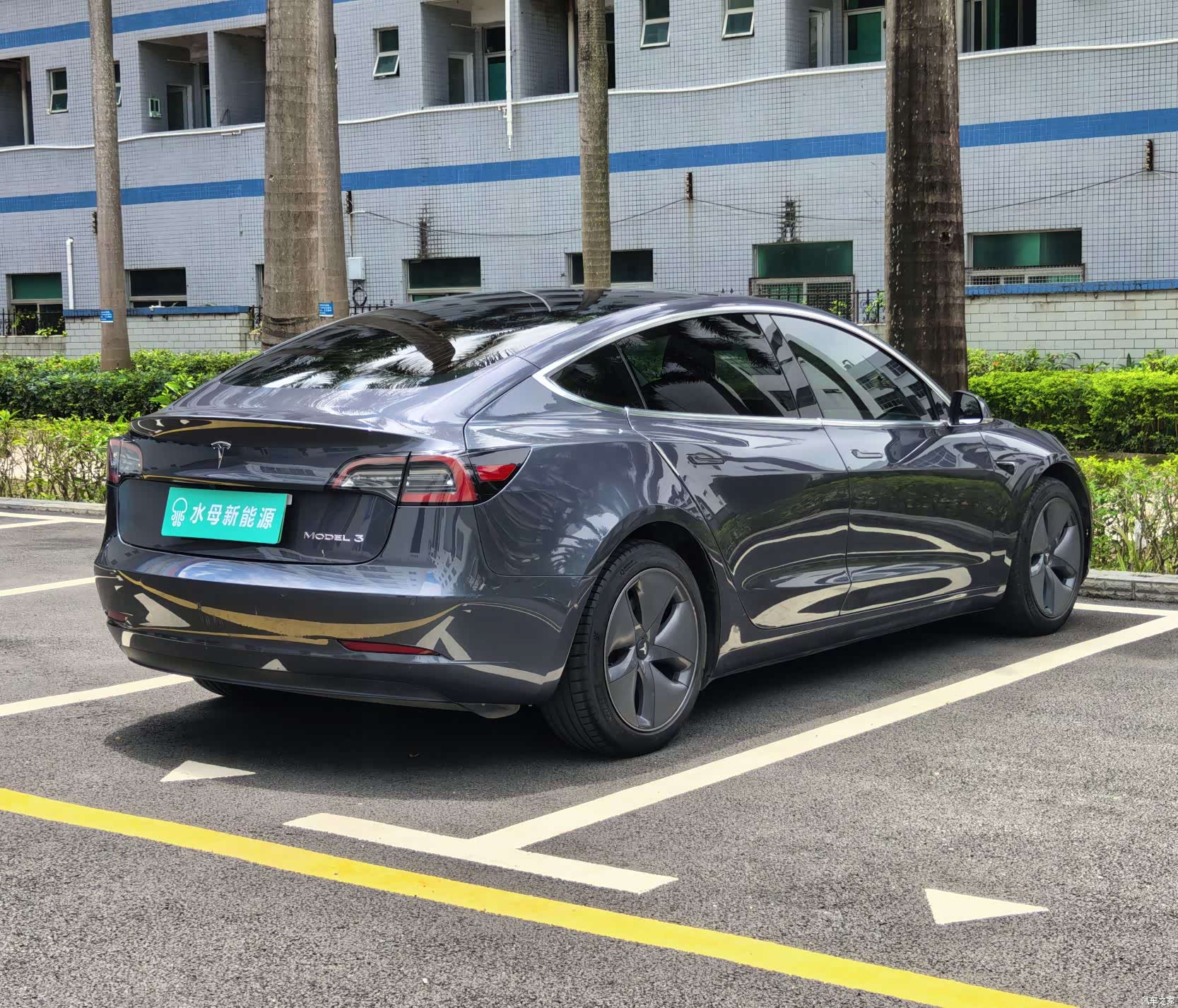 Tesla Model 3, 2020 9