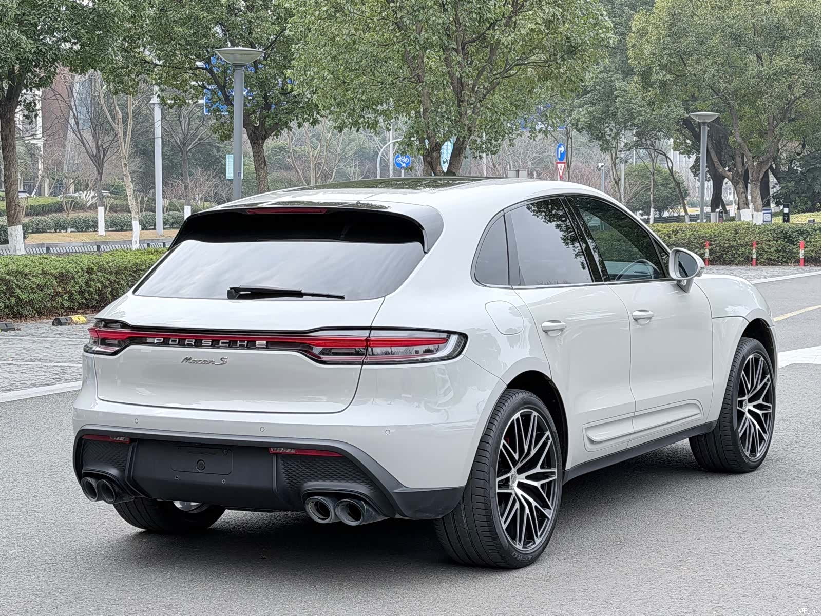 Porsche Macan, 2022 6