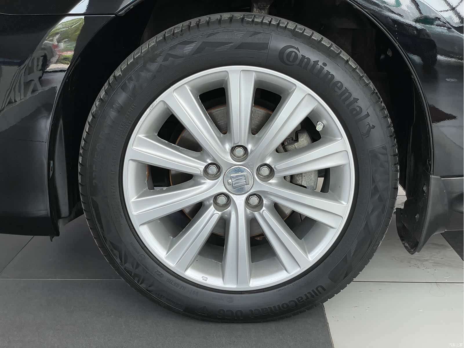 Toyota Crown, 2015 26