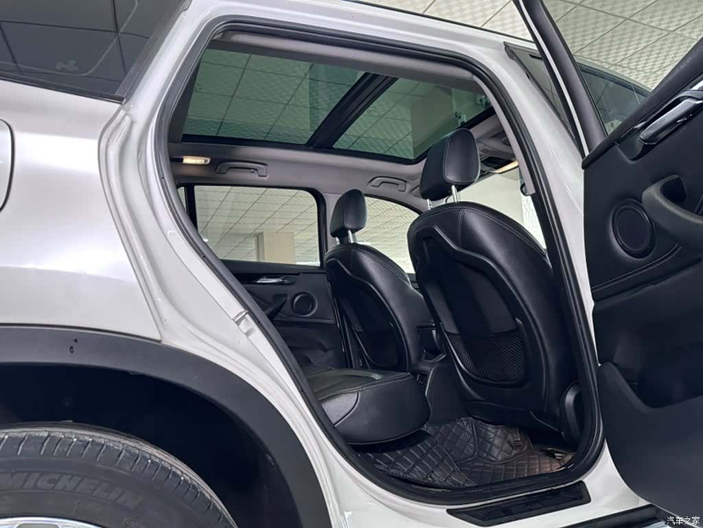 BMW X1, 2019 8