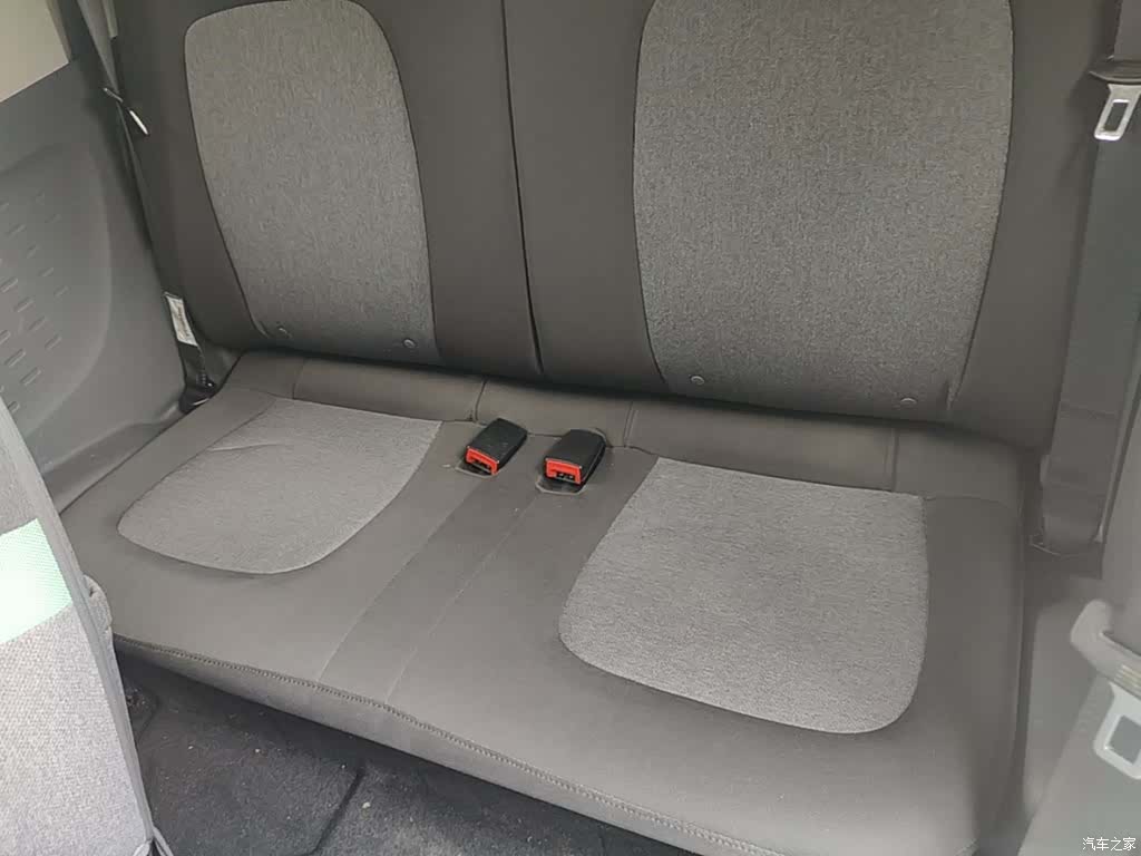 Wuling MINIEV, 2021 17