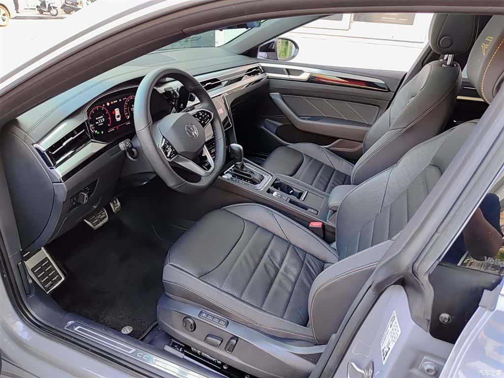 Volkswagen CC, 2025 7