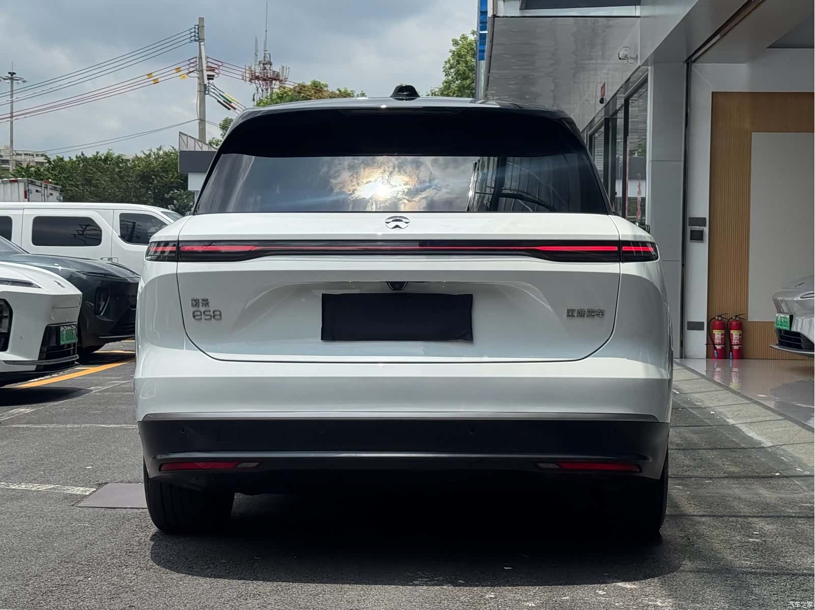 NIO ES8, 2023 6