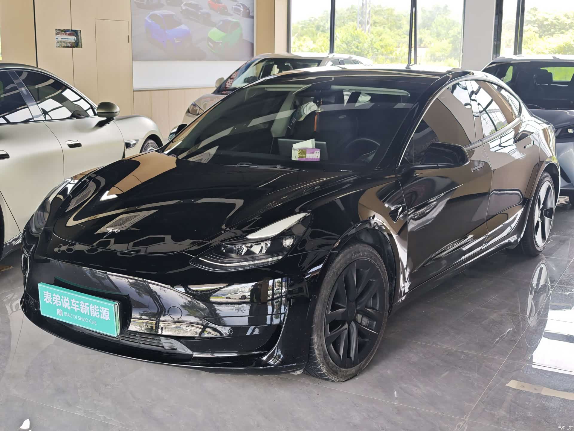 Tesla Model 3, 2021 1