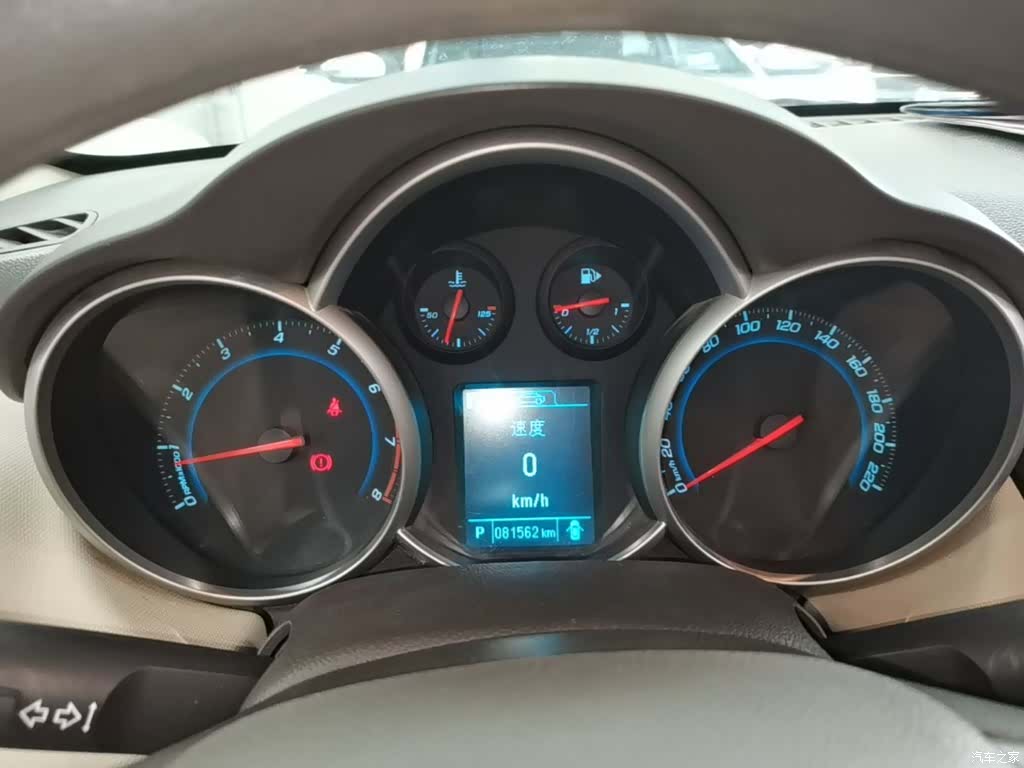 Chevrolet SE, 2017 12