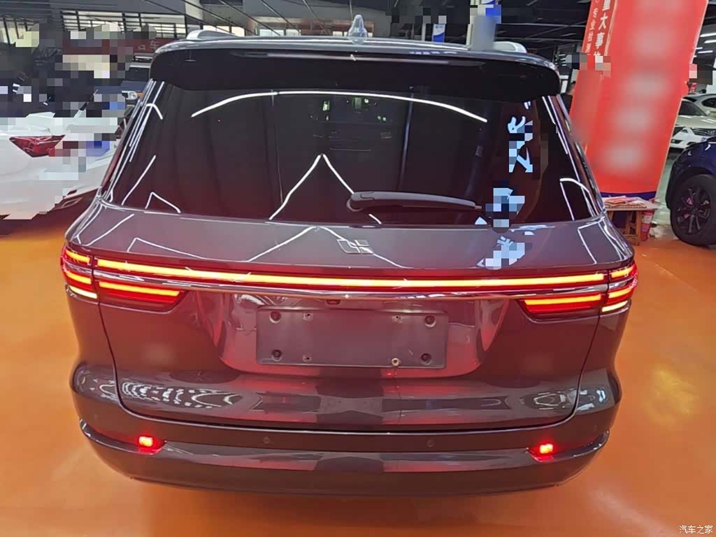 Li Auto ONE, 2022 6