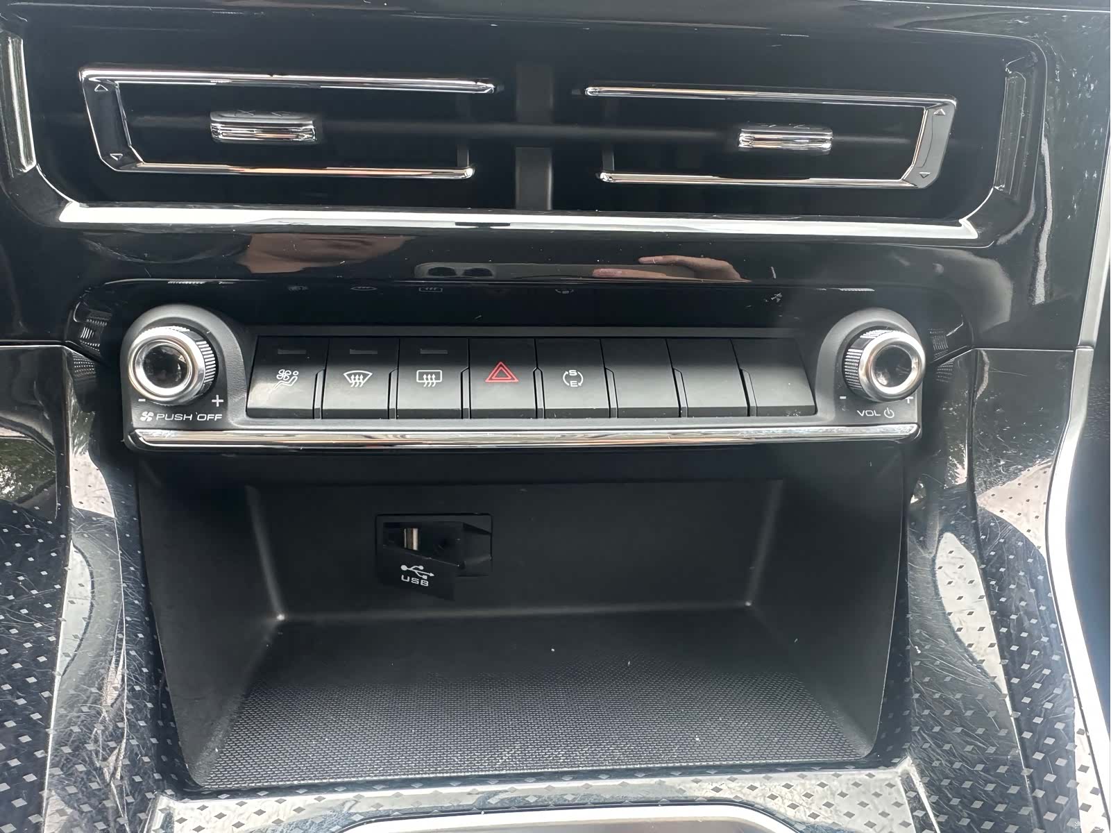Haval M6, 2021 10