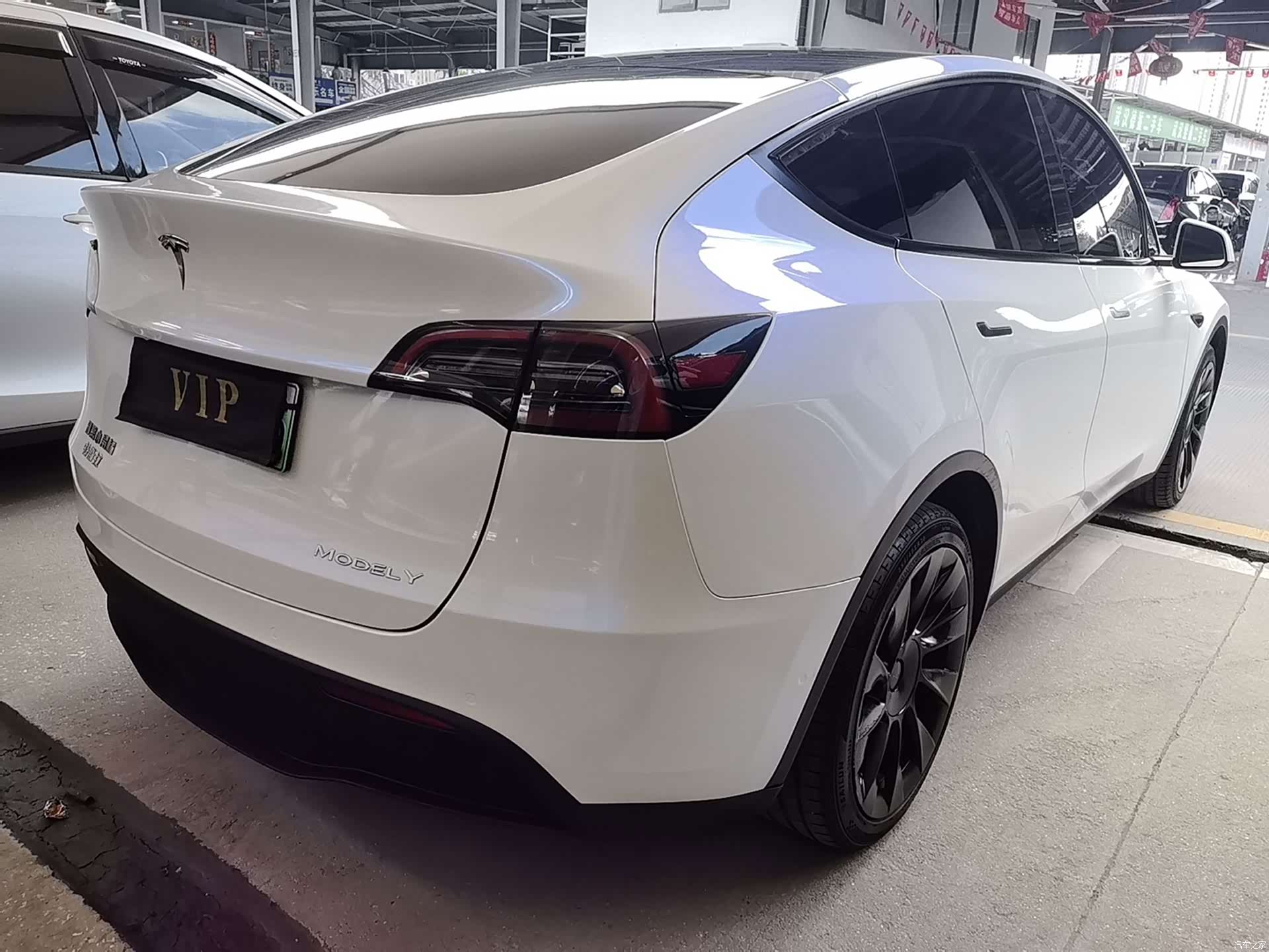 Tesla Model Y, 2021 9