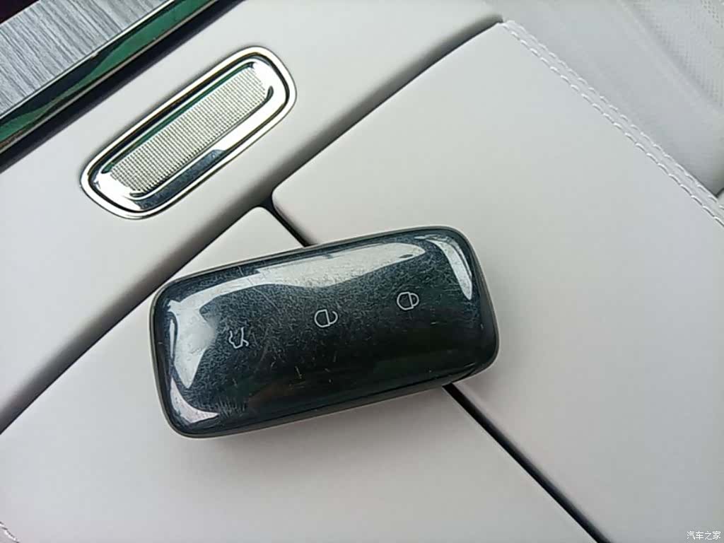 Geely 8, 2025 9