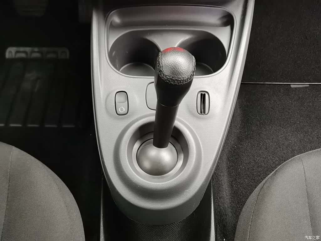 Smart Fortwo, 2017 13