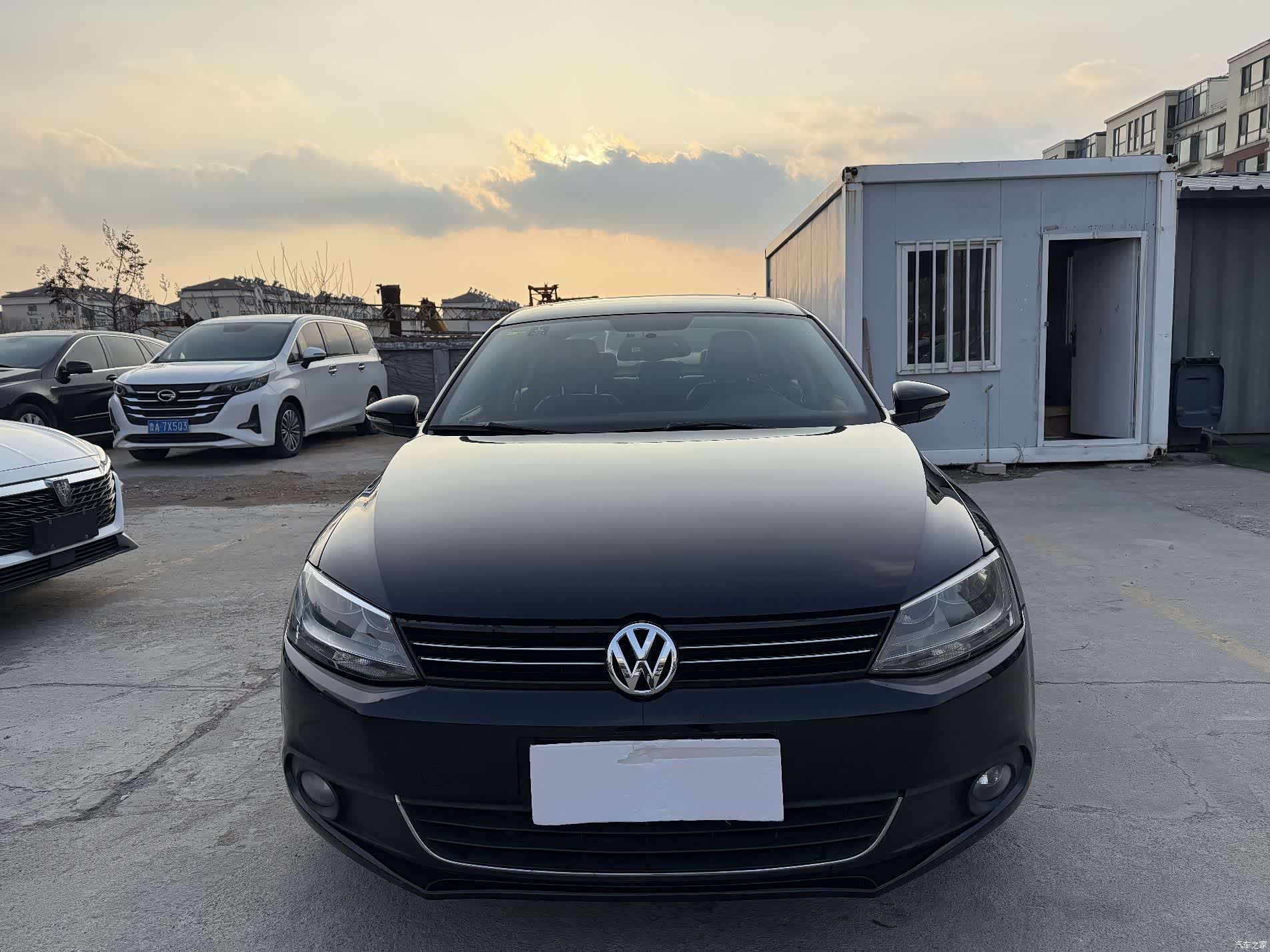 Volkswagen Sagitar, 2014 2