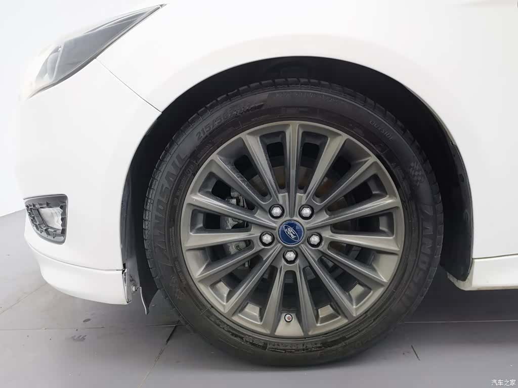 Ford Focus, 2016 17