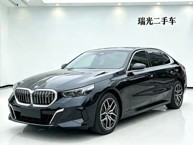BMW i5 2025 — купить из Китая под заказ