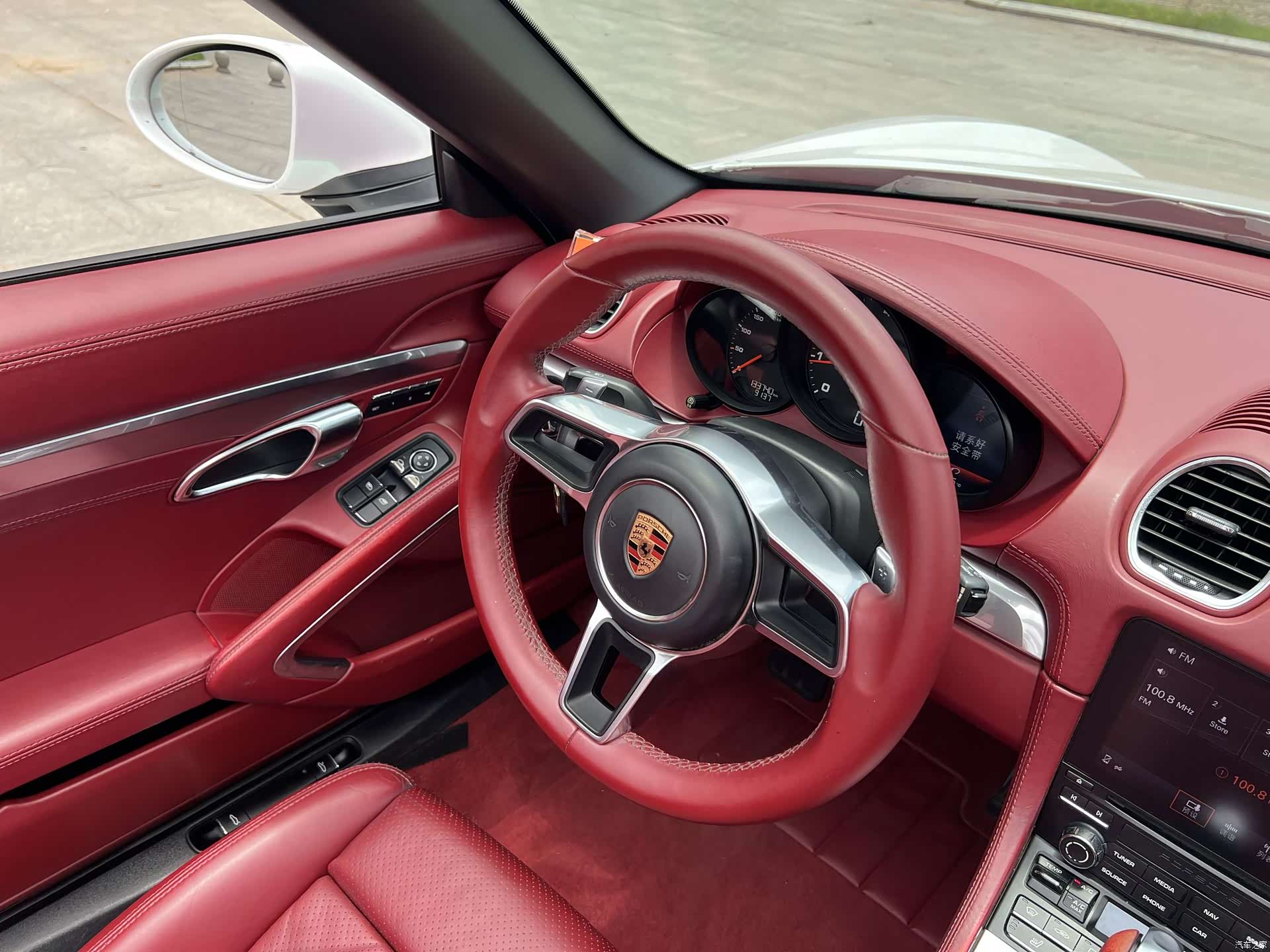 Porsche Boxster, 2018 11