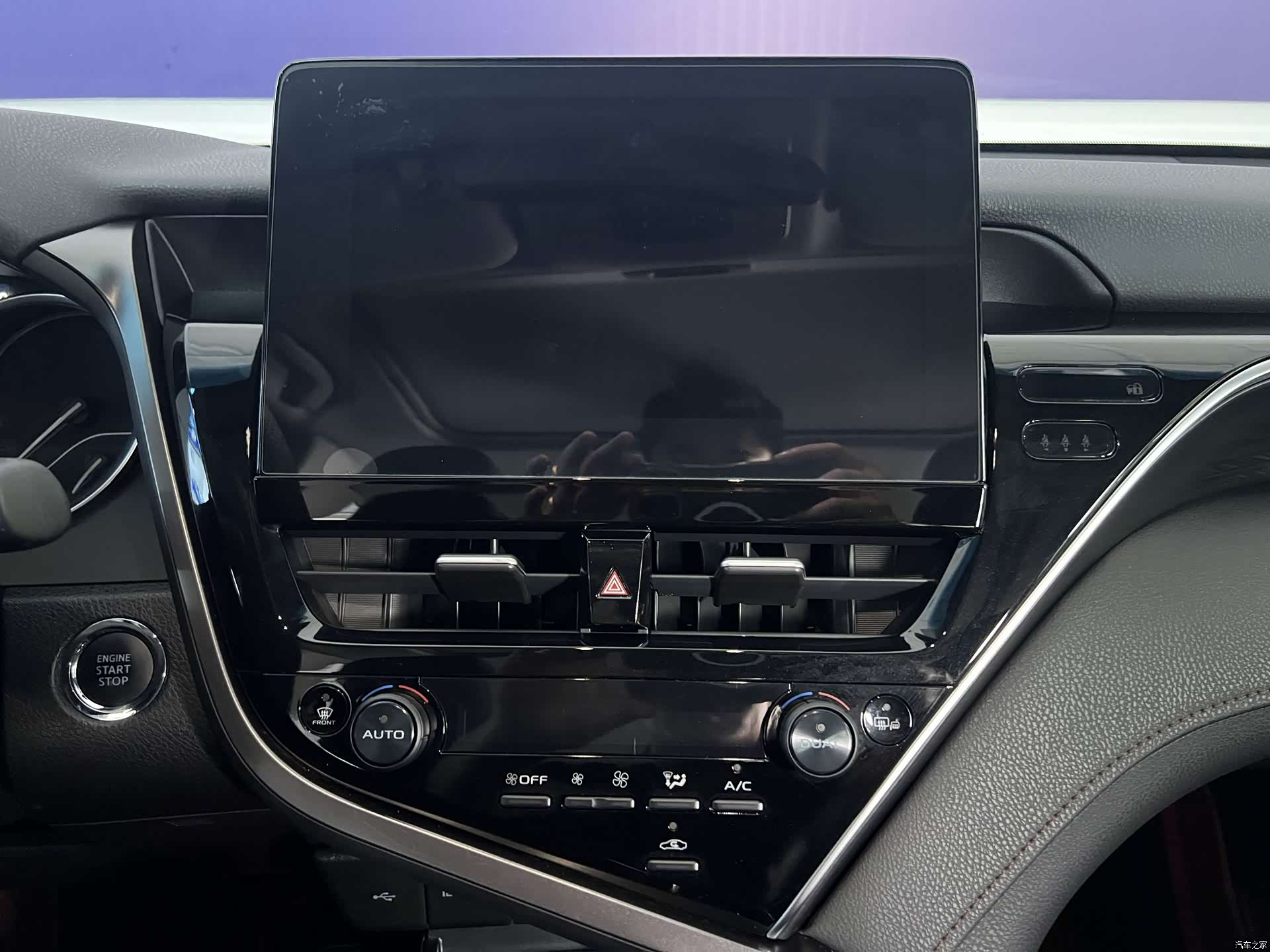 Toyota Camry, 2023 26