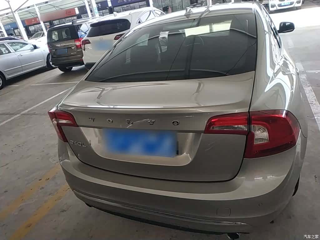 Volvo S60, 2014 6