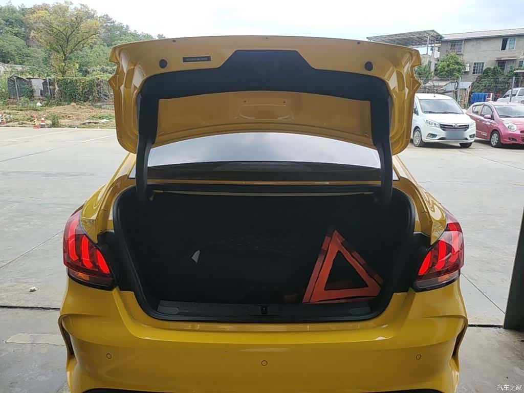 MG MG5, 2021 19
