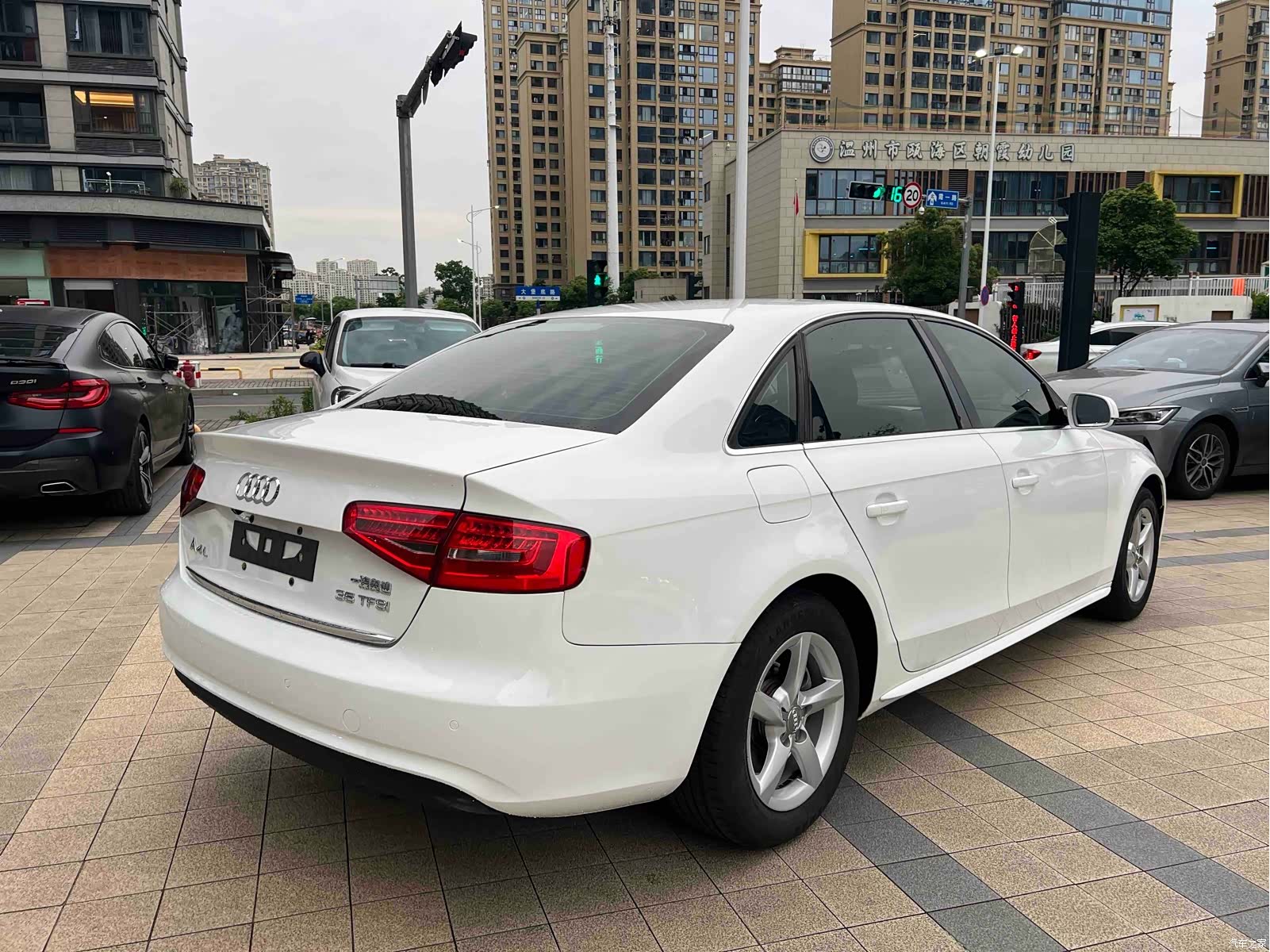 Audi A4L, 2015 19