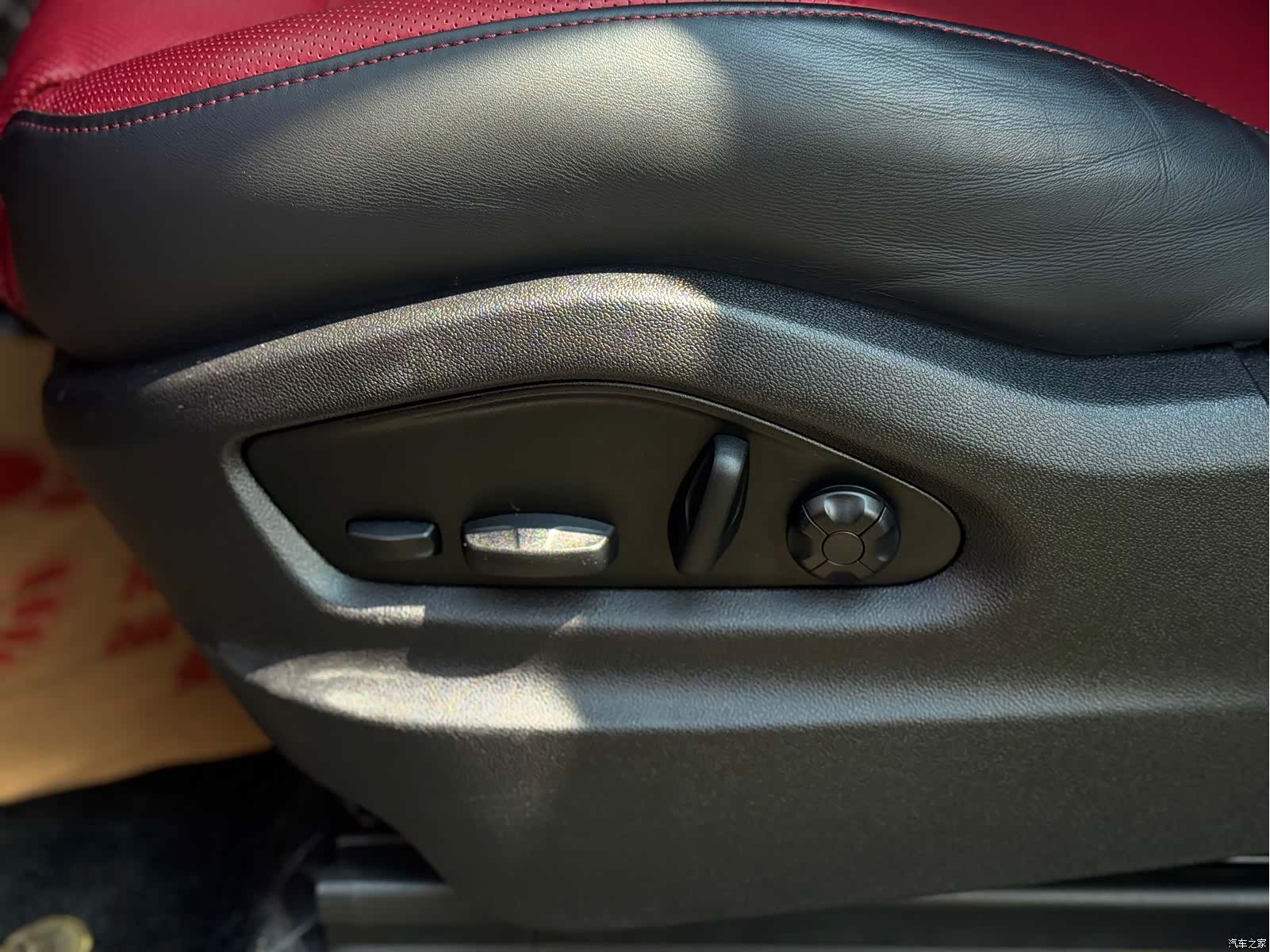Porsche Cayenne, 2024 14