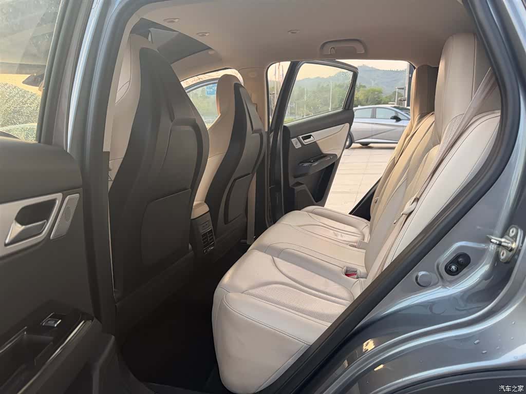 Xpeng G3, 2019 13