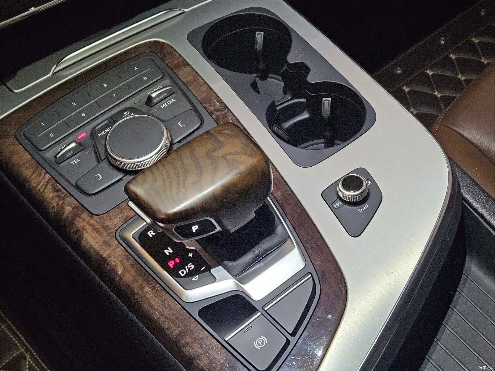 Audi Q7, 2016 14