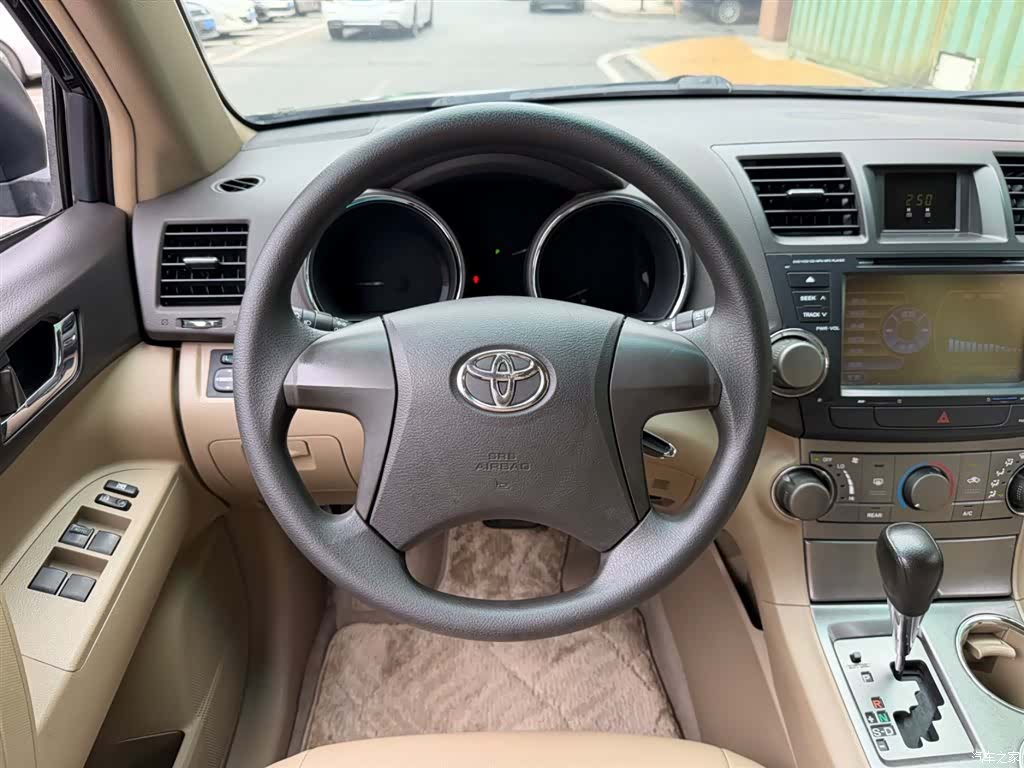 Toyota Highlander, 2009 все фото