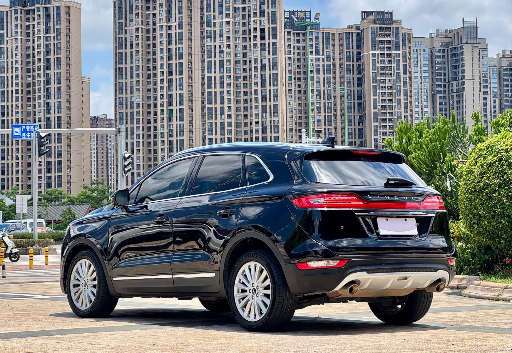 Lincoln MKC, 2019 9