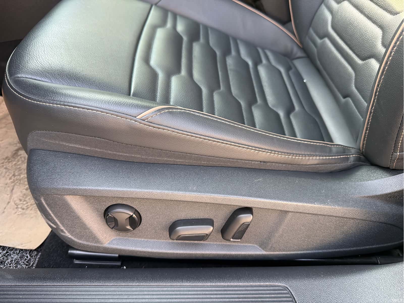 Volkswagen Passat, 2021 6