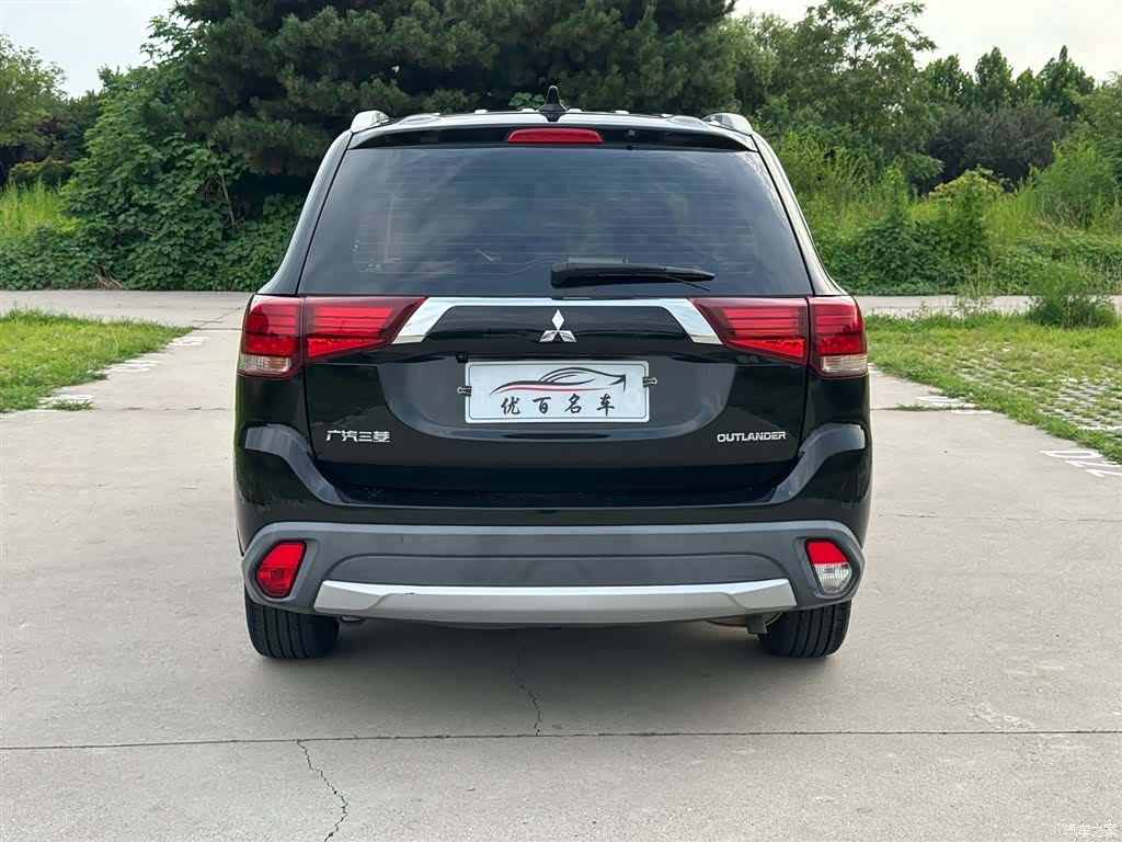Mitsubishi Outlander, 2018 все фото