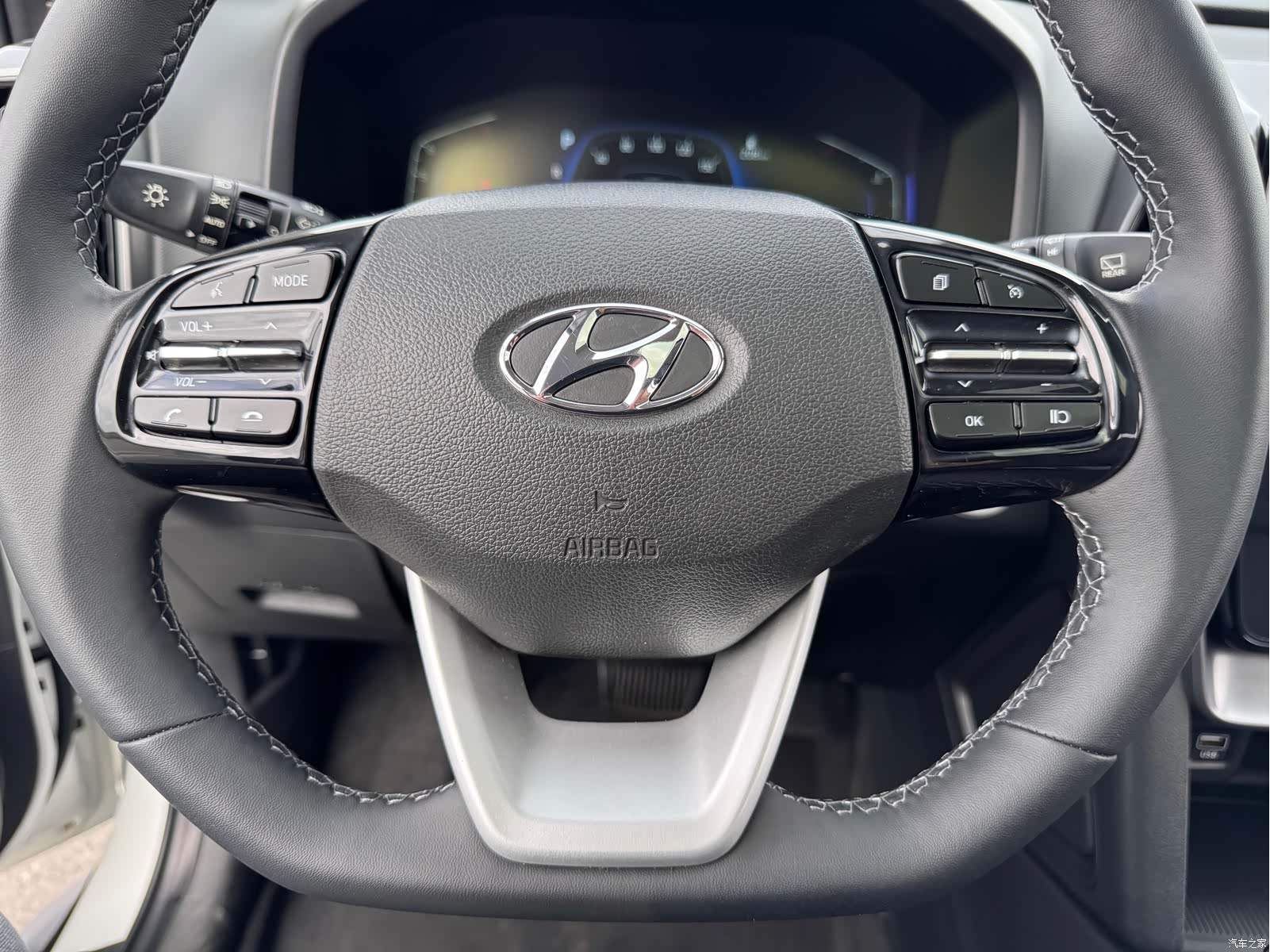 Hyundai ix35, 2022 17