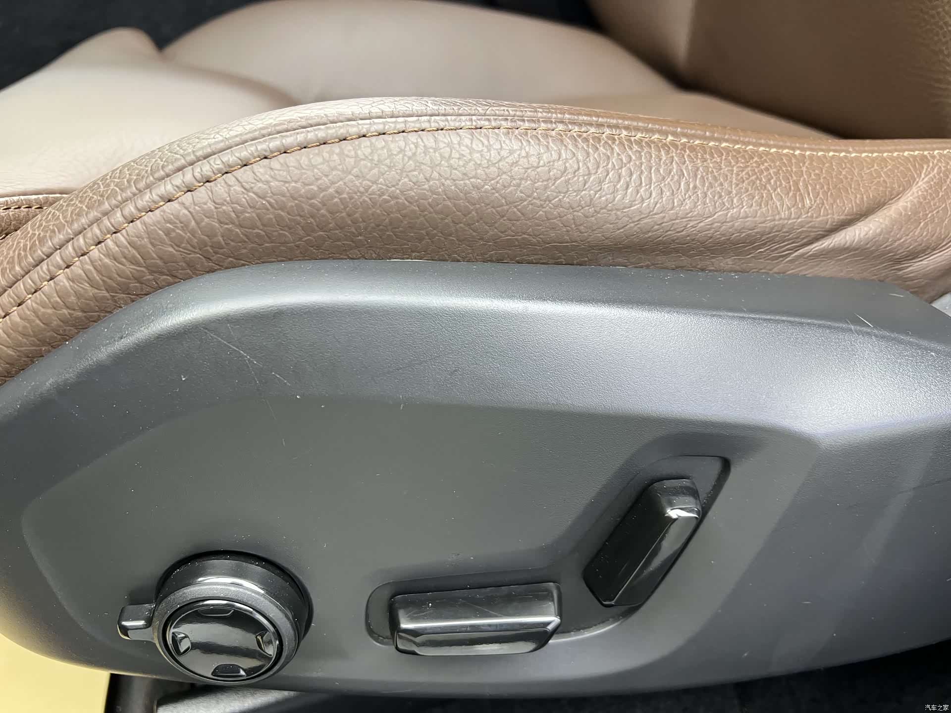 Volvo XC60, 2022 18