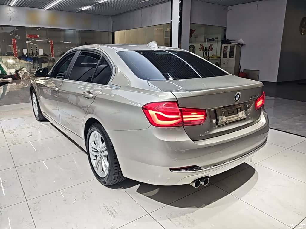 BMW 3 Series, 2017 все фото