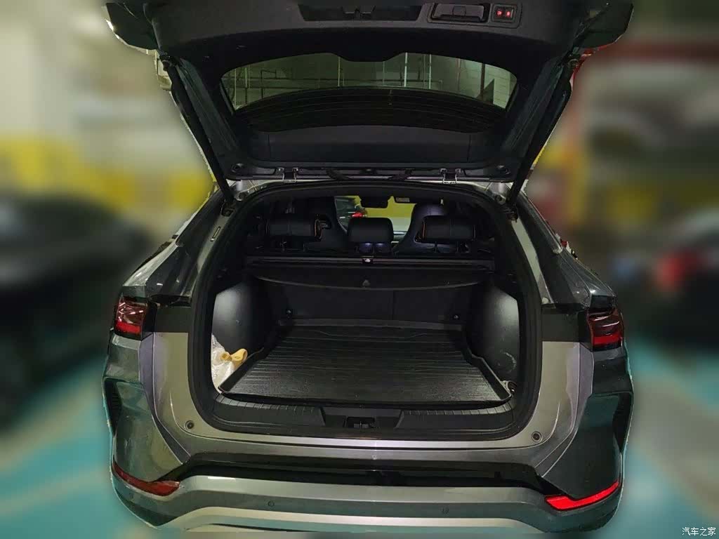 BYD Song, 2024 10