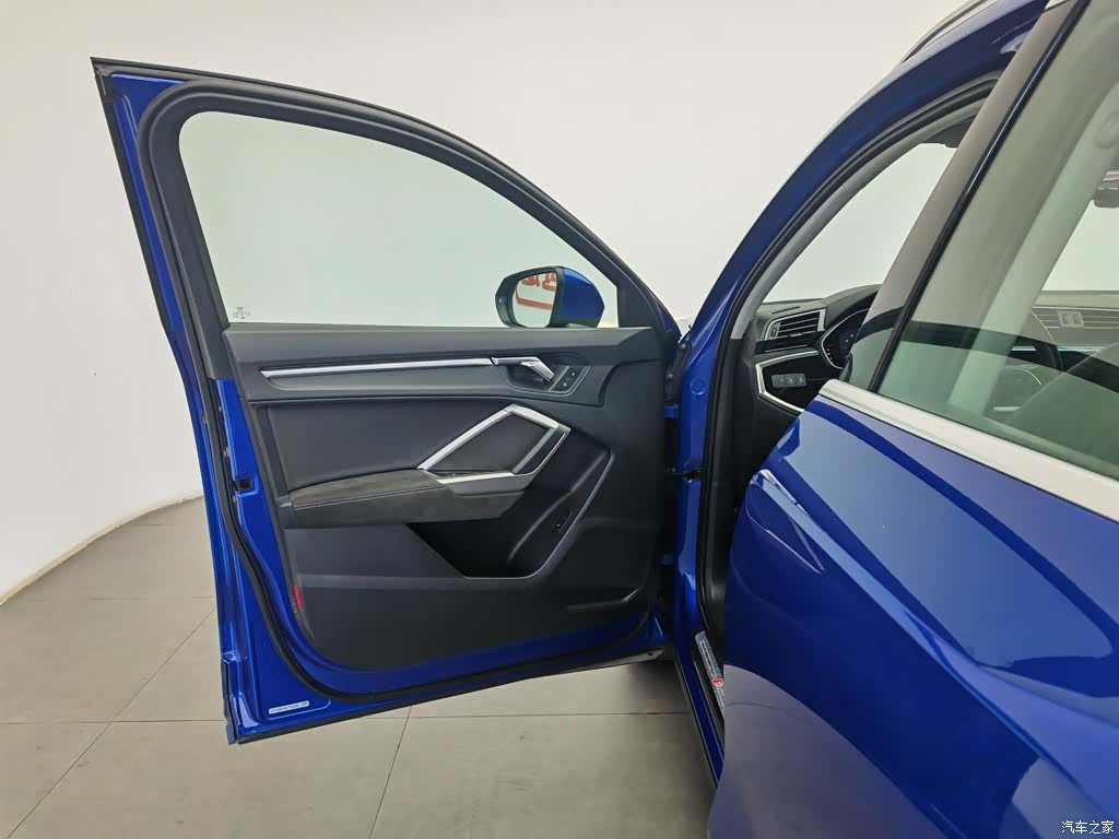 Audi Q3, 2020 8
