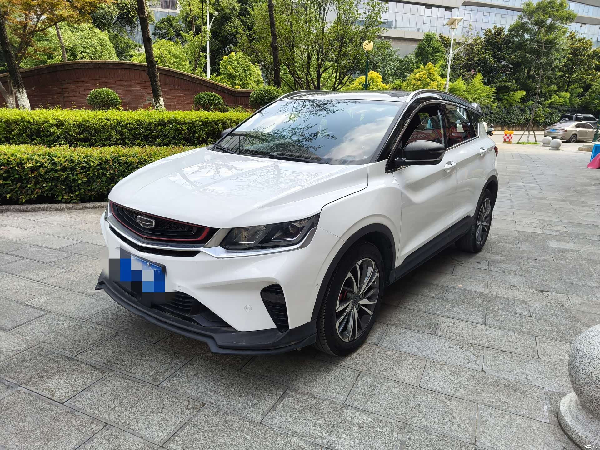 Geely Coolray
