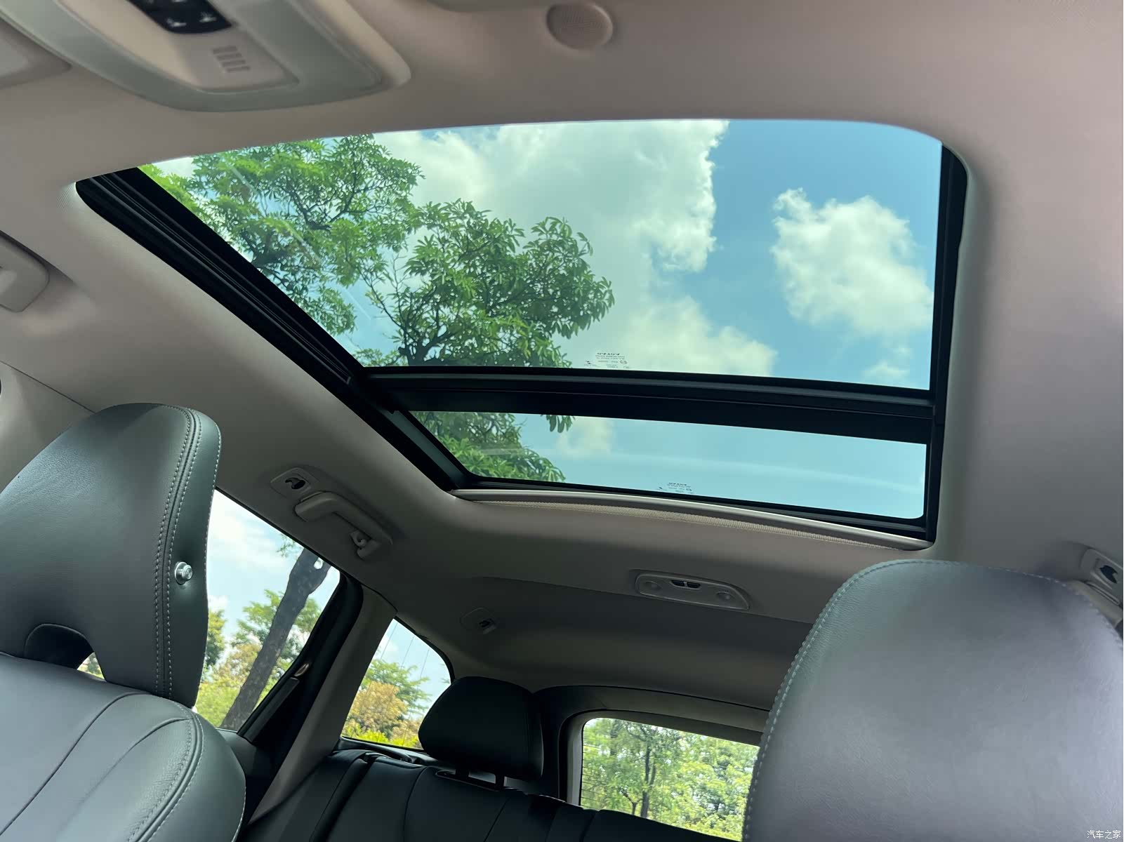 Volvo XC60, 2017 14