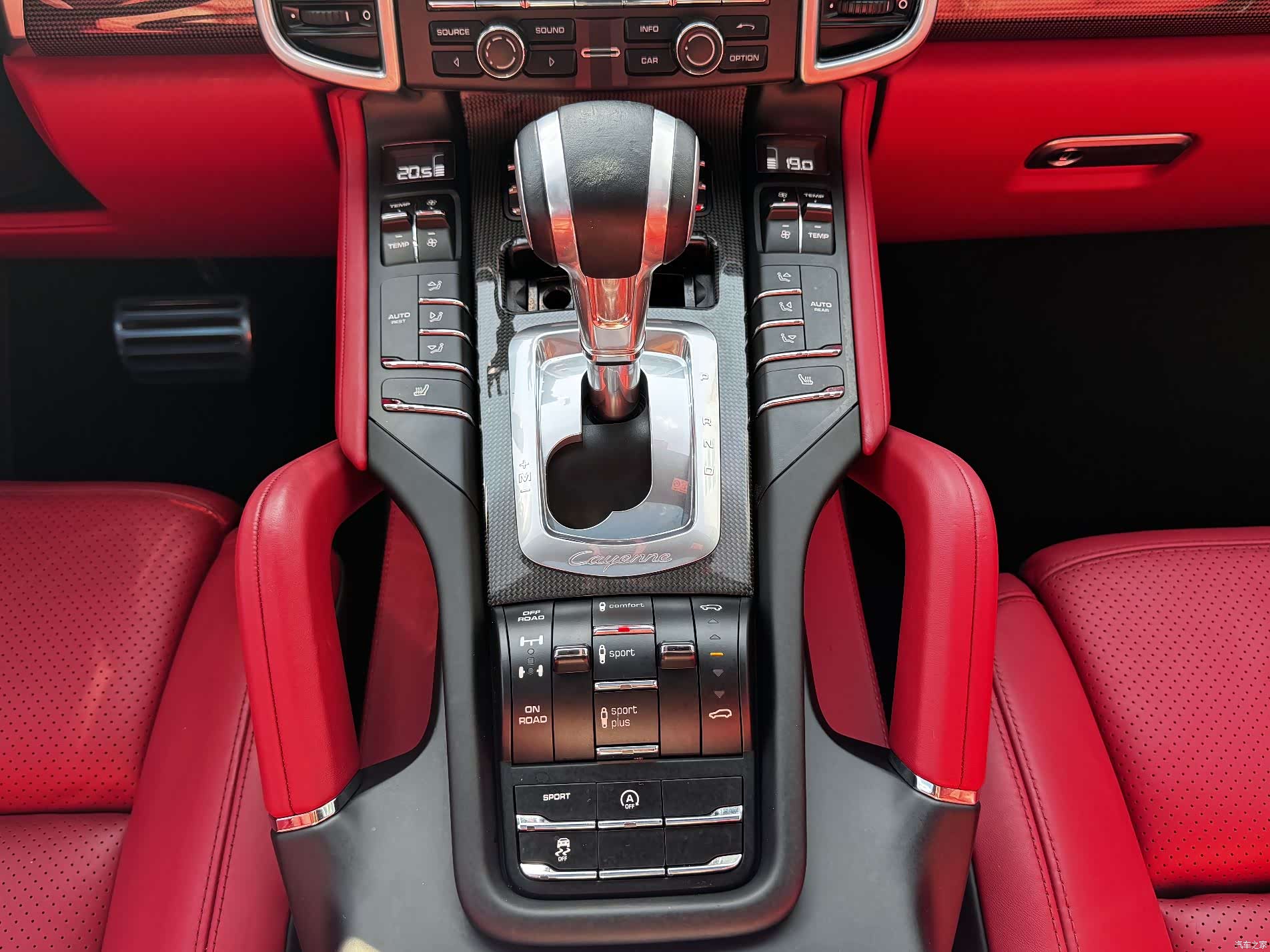 Porsche Cayenne, 2016 18