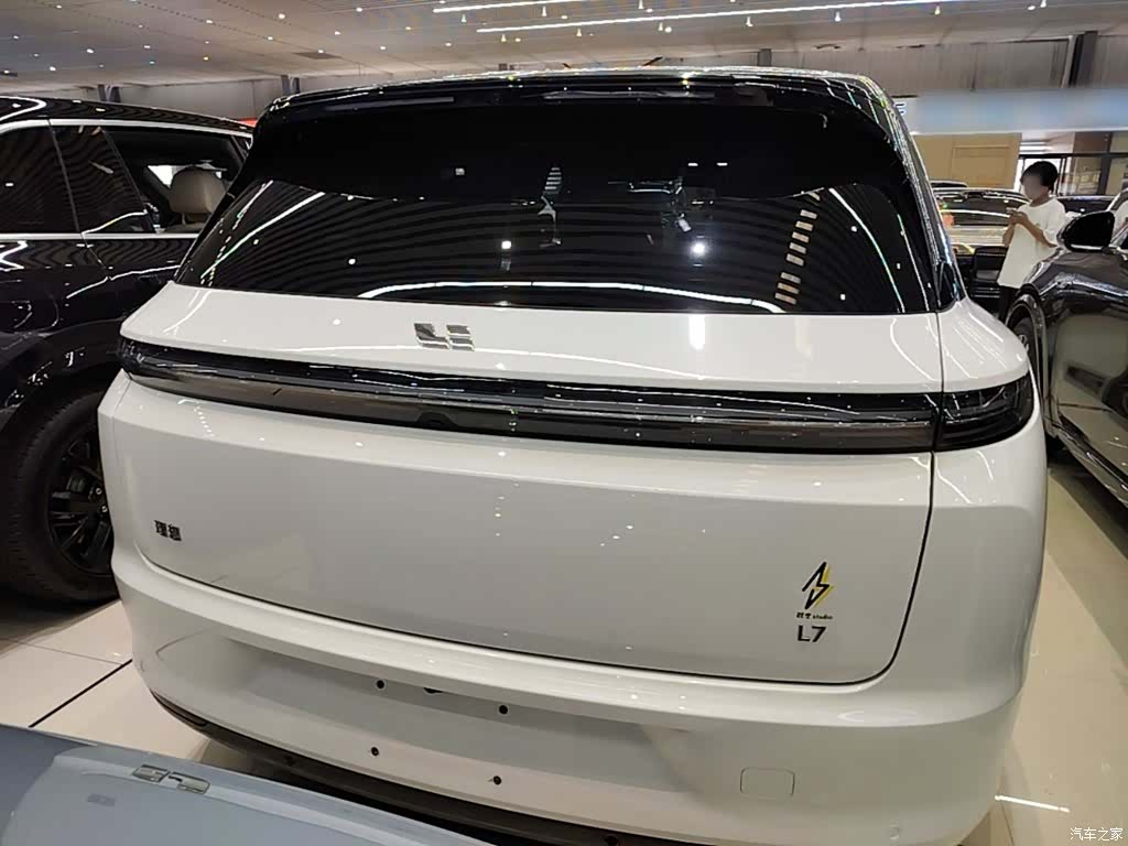 Li Auto L7, 2023 6