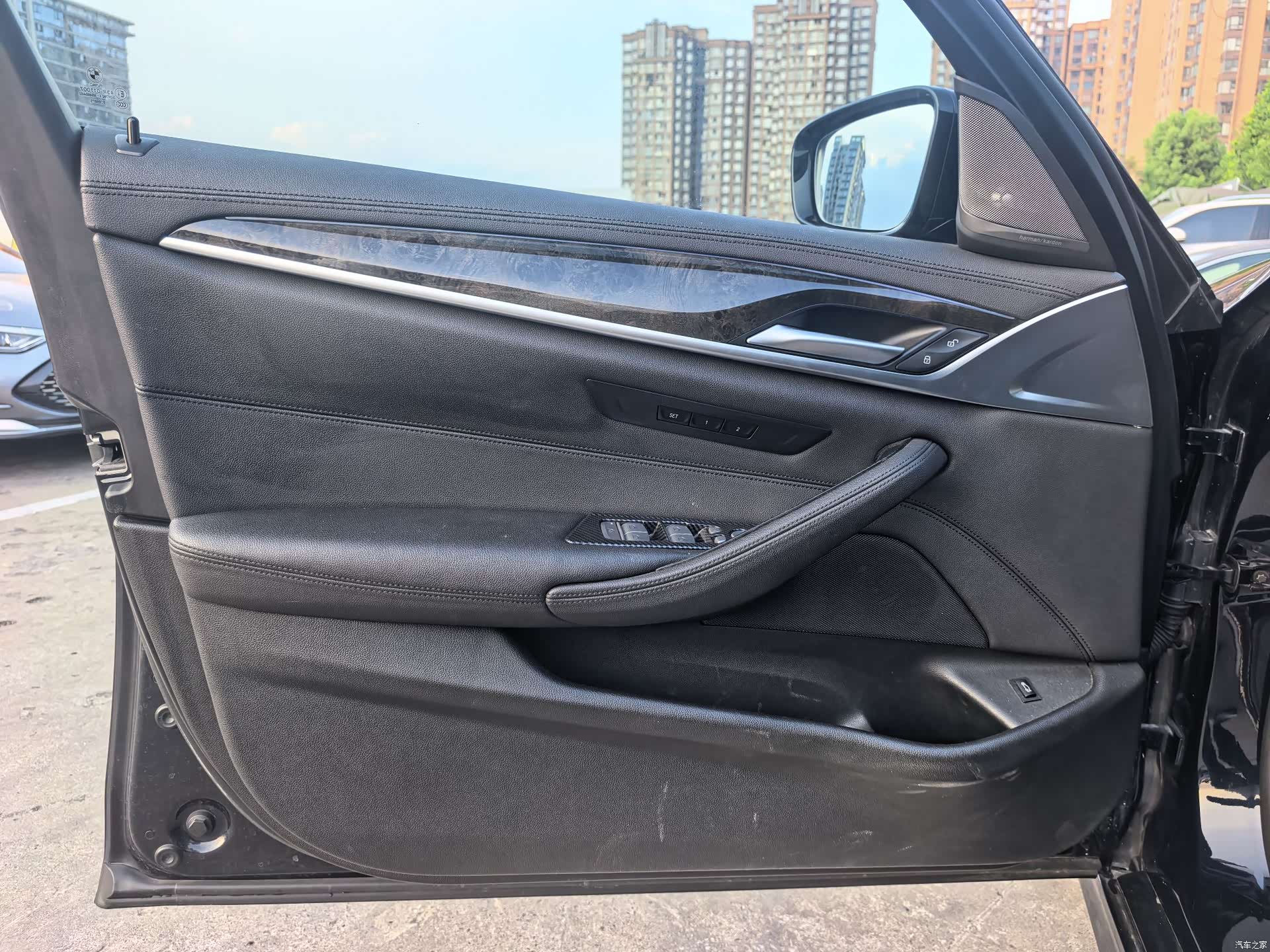 BMW 5 Series, 2018 11